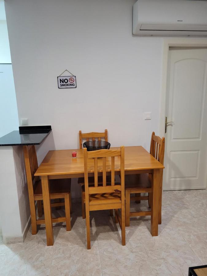 Apartamento Bajo Con Terraza Y Piscina Torrevieja Exterior photo