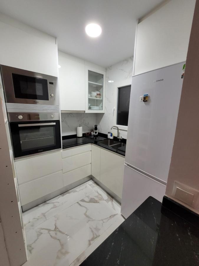 Apartamento Bajo Con Terraza Y Piscina Torrevieja Exterior photo