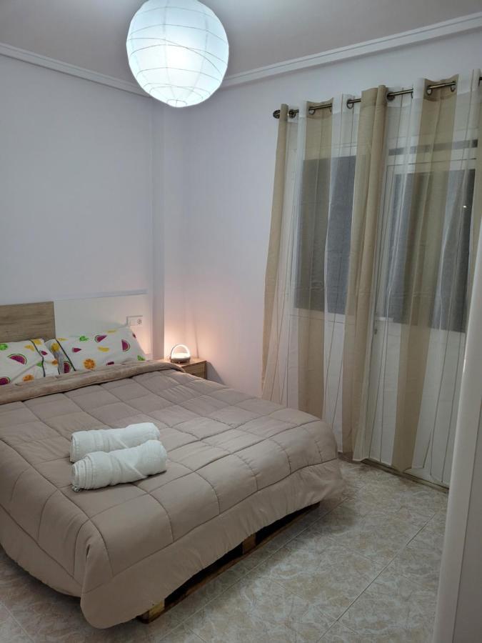 Apartamento Bajo Con Terraza Y Piscina Torrevieja Exterior photo