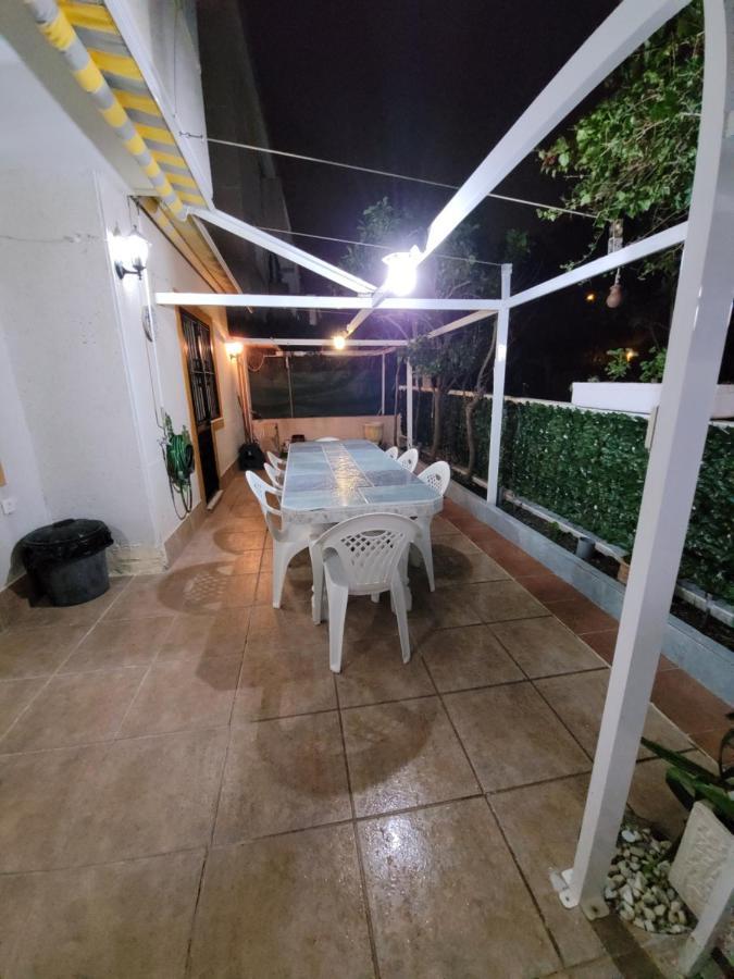 Apartamento Bajo Con Terraza Y Piscina Torrevieja Exterior photo