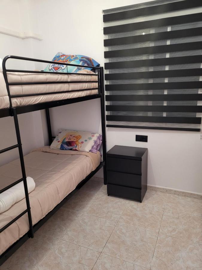 Apartamento Bajo Con Terraza Y Piscina Torrevieja Exterior photo
